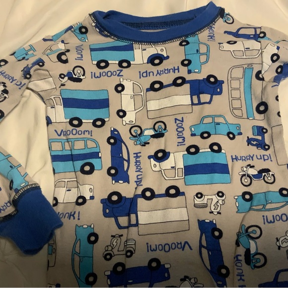 Pick any 5 for $15 Carter's Blue and Gray Car Print Pajama Set - Picture 2 of 8